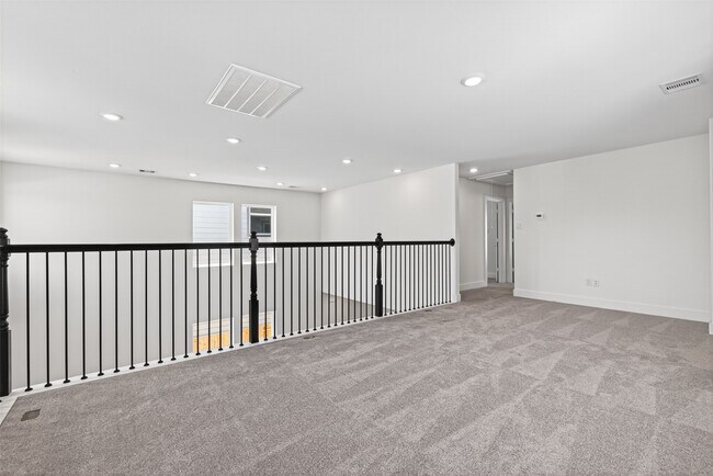 Building Photo - 4333 Avron Dr