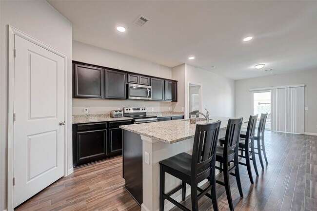 Building Photo - 10133 Pappas Dr