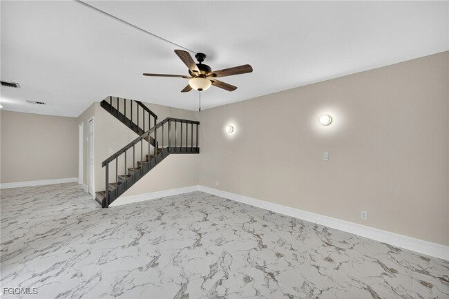 Building Photo - 12350 Woodrose Ct