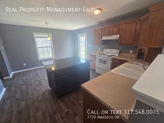 Building Photo - 7739 Amadeus Dr