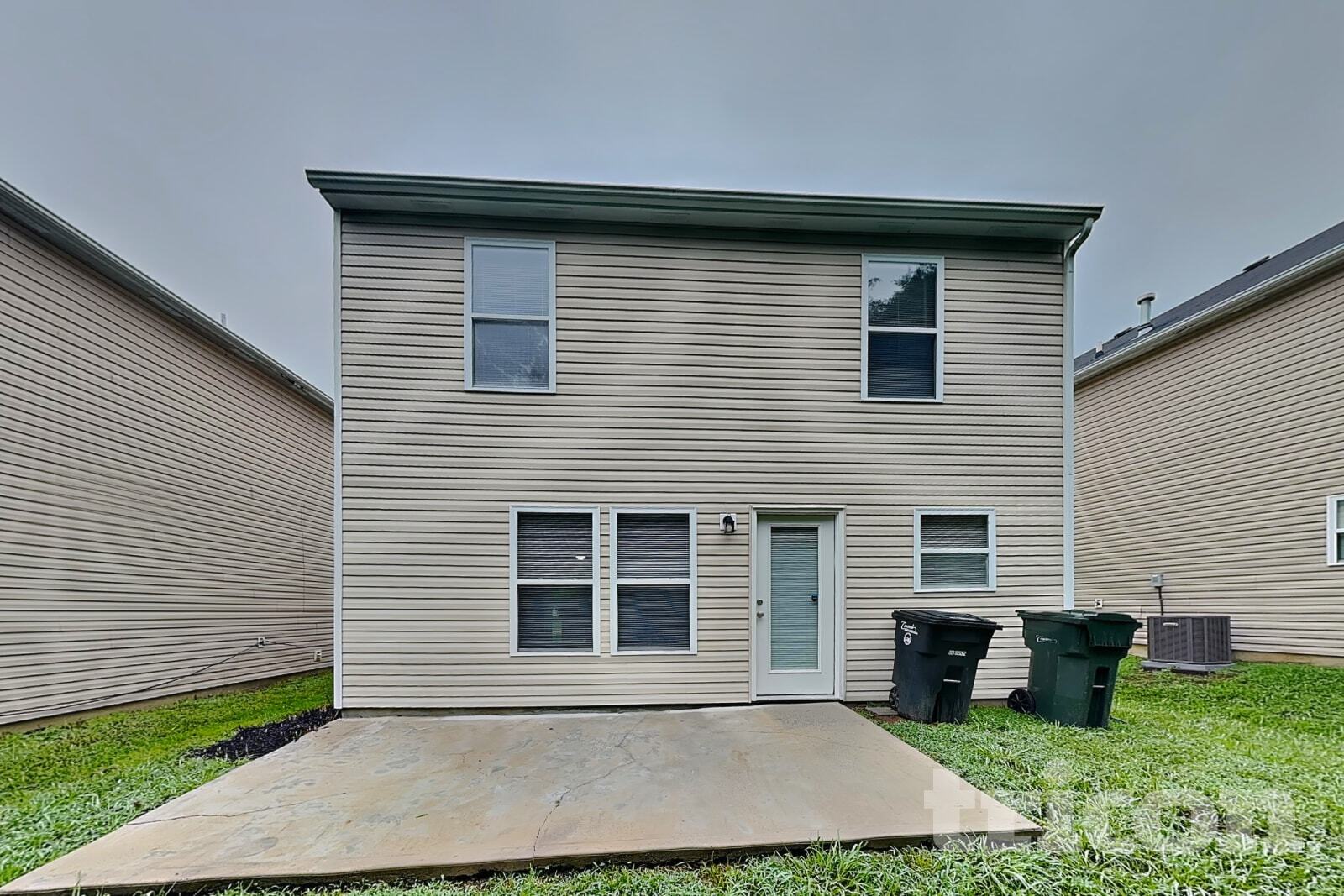 Building Photo - 1362 Cadre Cir
