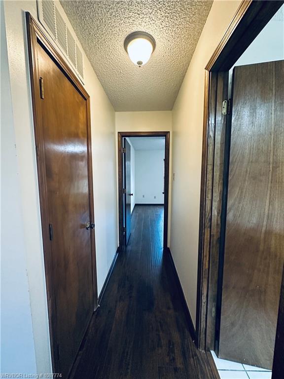 Building Photo - 3406 Erin Oaks Ct