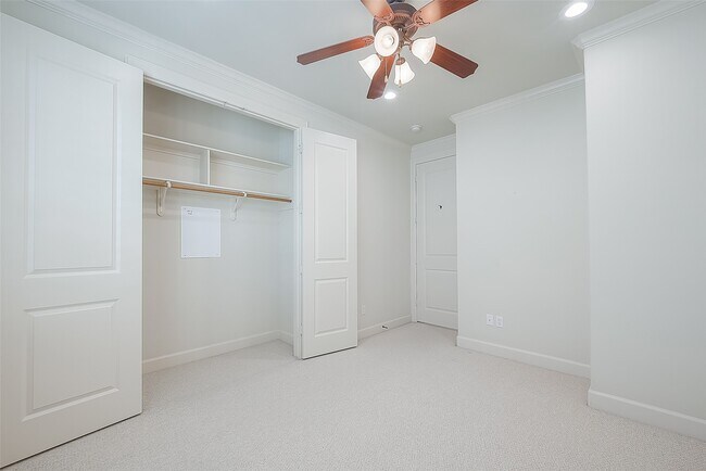 Building Photo - 1804 Haddon St
