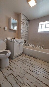 Building Photo - Updated West Columbia Apartment