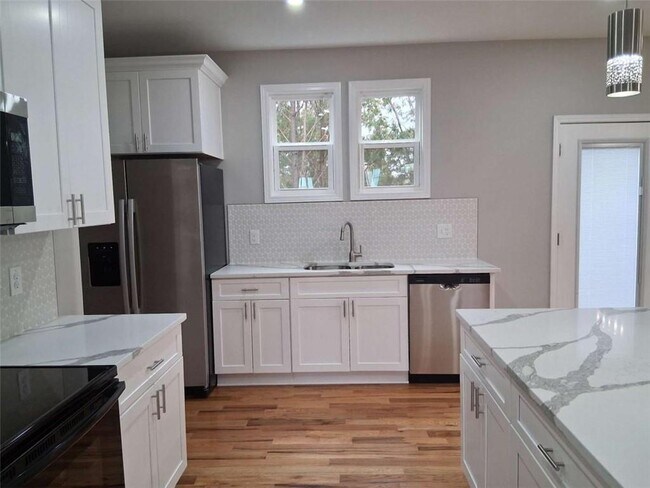 Building Photo - 3180 Tackett Rd