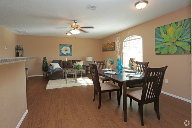 Interior Photo - Paseo at Mission Trails
