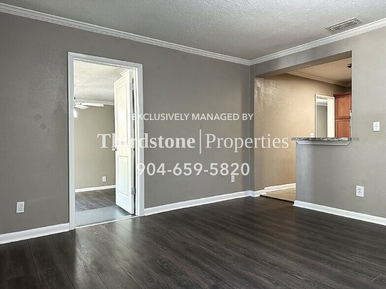 Building Photo - 854 Bunker Hill Blvd