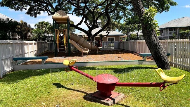 Building Photo - 480 Kenolio Rd