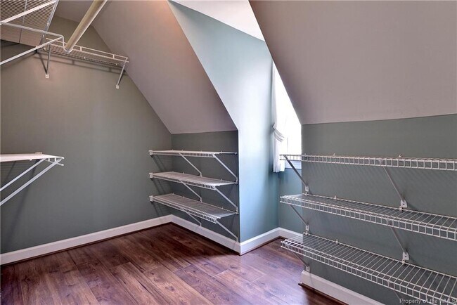 Building Photo - 3415 Avery Cir