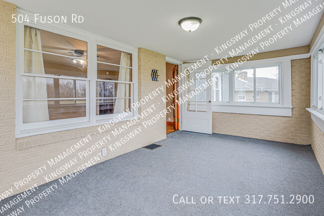 Building Photo - 504 W Fuson Rd