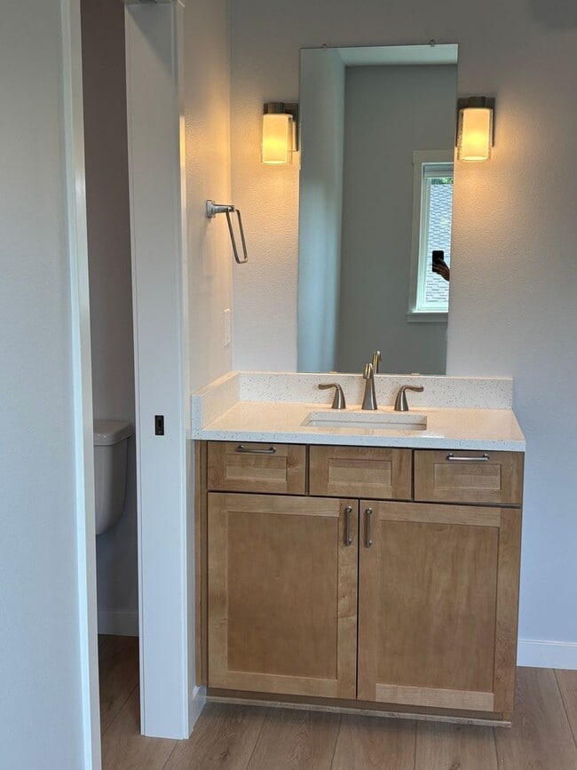 Building Photo - 2 Bed 2.5 Bath New-Construction Duplex