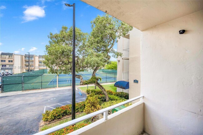 Building Photo - 7757 SW 86th St