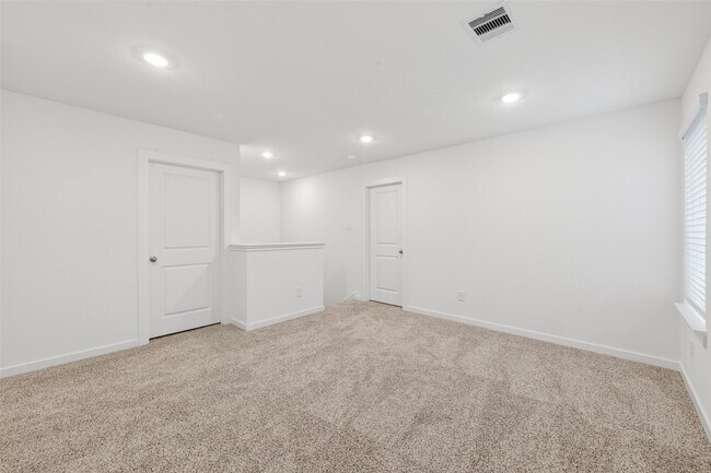 Building Photo - 28142 Meadowlark Sky Dr