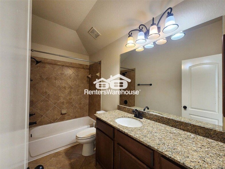 Building Photo - 27123 Bunker Bluff Ct