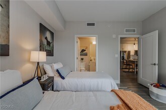 Building Photo - 9920 Portofino Vineyards Dr