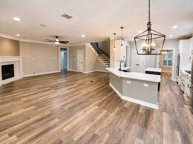 Building Photo - 23711 Cibolo Cove