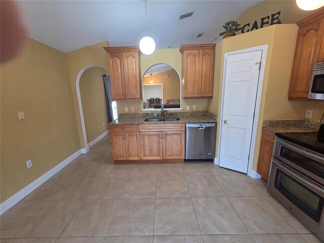 Building Photo - 30238 Rattana Ct