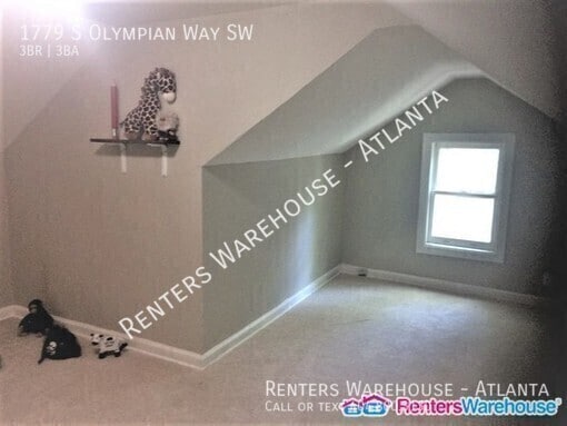 Building Photo - 1779 S Olympian Way SW