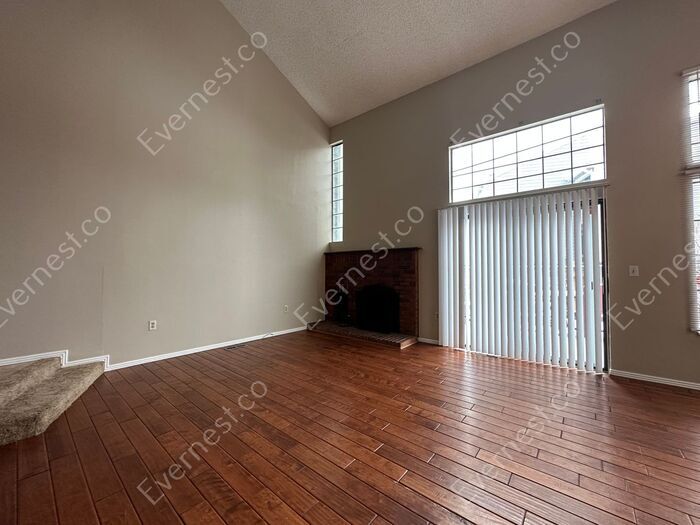 Building Photo - 2934 S Scranton St