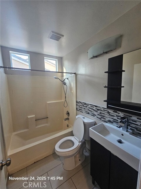 Building Photo - 7367 Belpine Pl