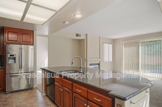 Building Photo - 639 Port Dunbar