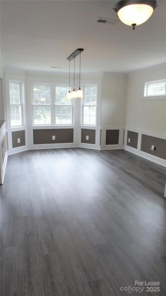 Building Photo - 2309 Ivy Run Dr