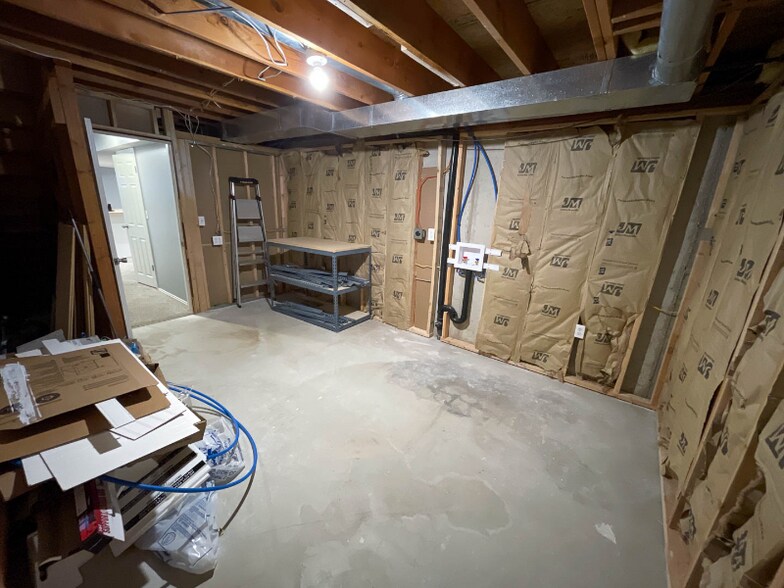 Building Photo - 3097 W 1150 N