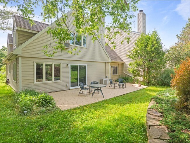 Building Photo - 133 Covington Ln