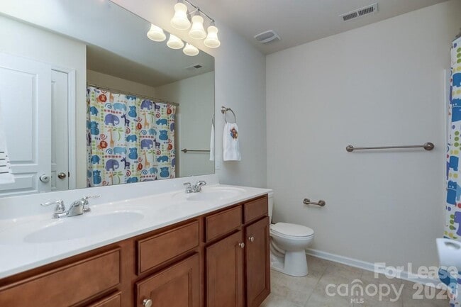 Building Photo - 223 Quail Crossing