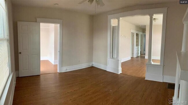 Building Photo - 1 Park Pl