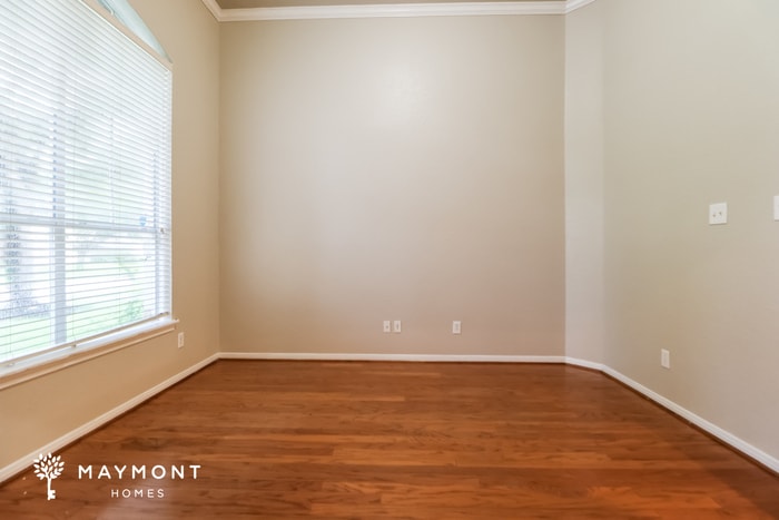 Building Photo - 13106 Ryaneagles Dr