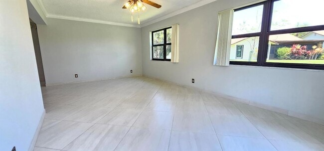 Building Photo - 3298 Shadow Wood Dr