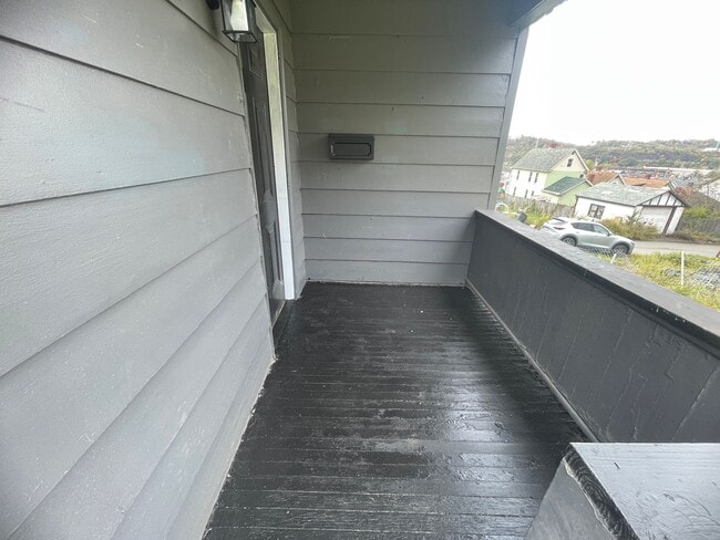 Building Photo - Newly updated 3 bedroom house in Glassport for rent!