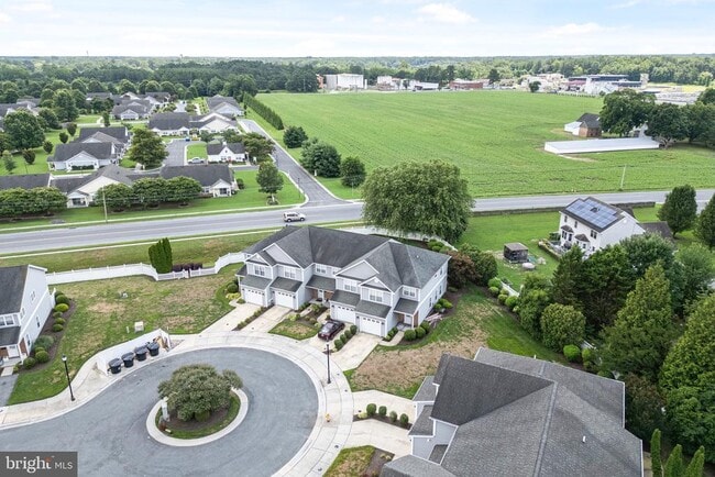 Building Photo - 1450 Hidden Meadow Ln