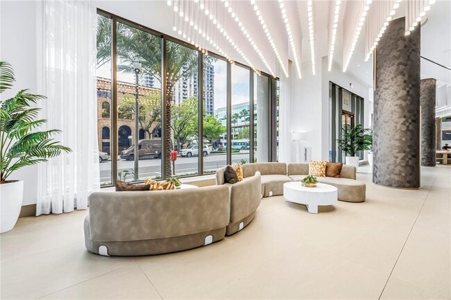 Building Photo - 275 1st Ave S