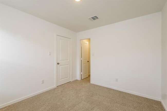 Building Photo - 9612 NW 125th St