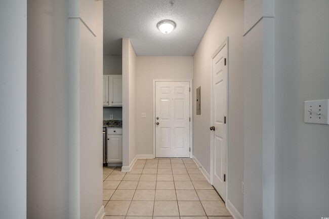 Building Photo - 5801 Oyster Catcher Dr