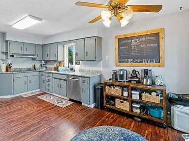 Building Photo - 3411 Mirror Ln