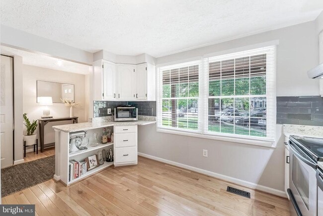 Building Photo - 2903 Bridgehampton Ct
