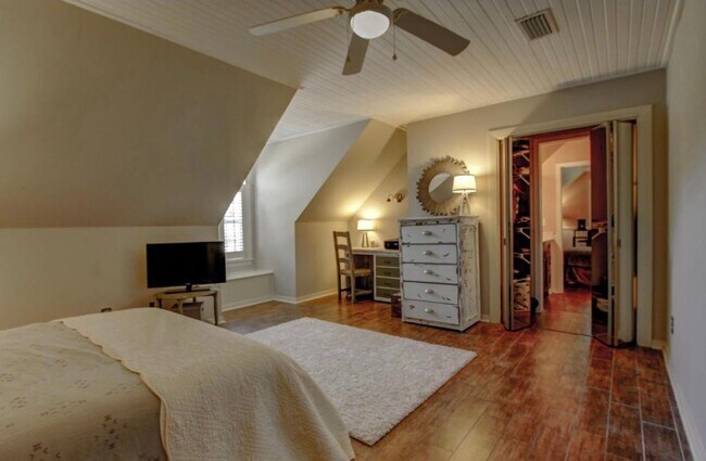 Building Photo - Executive Lakefront Retreat with Private P...