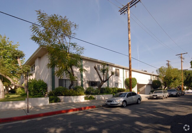 Building Photo - 4749 Denny Ave