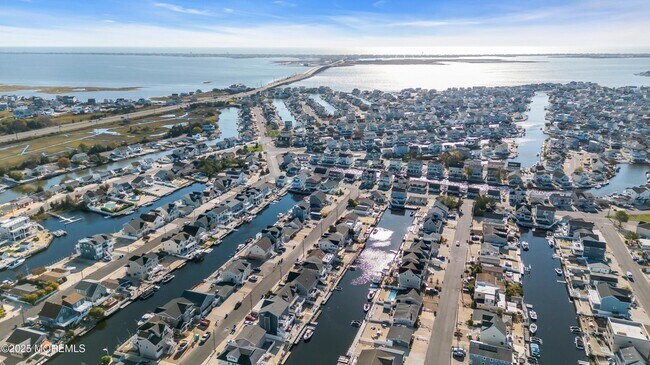 Building Photo - 44 Harold Ln