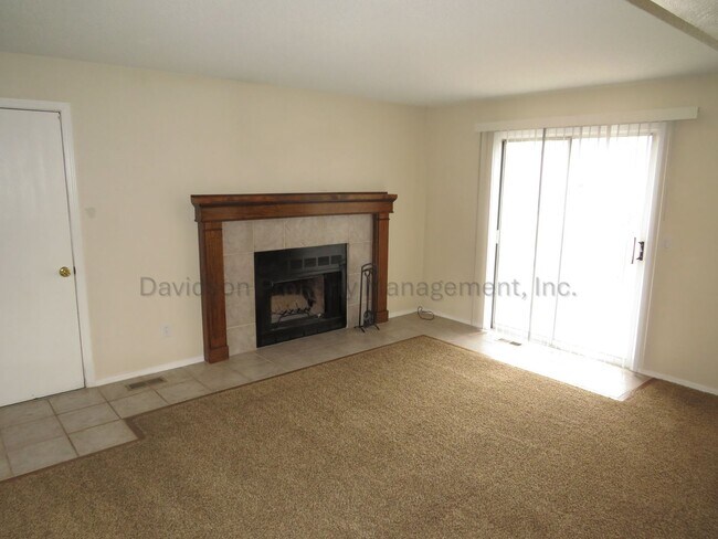 Building Photo - Cute Two Bedroom House in Northwest Colorado Springs