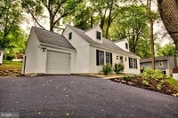 Building Photo - 342 Sherry Ln