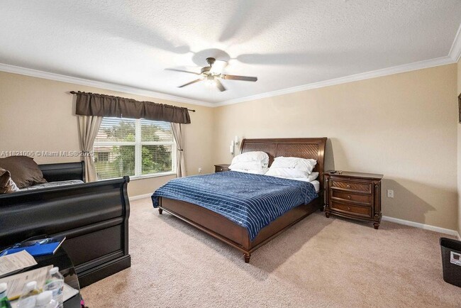 Building Photo - 7841 Jewelwood Dr