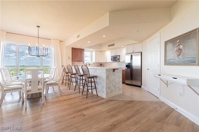Building Photo - 1065 Borghese Ln