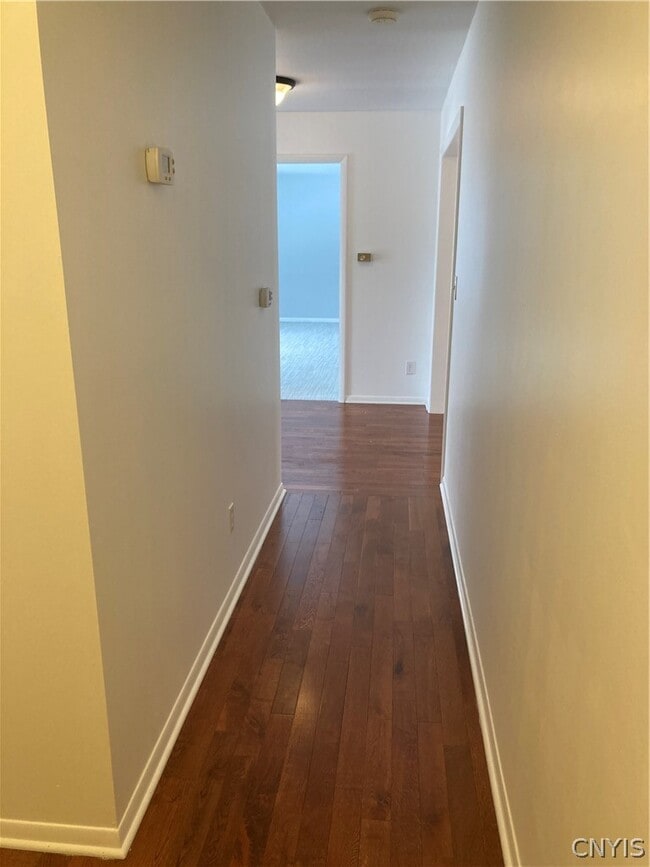 Building Photo - 449 Bugbee Dr