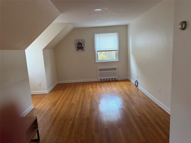 Building Photo - 55 3rd St