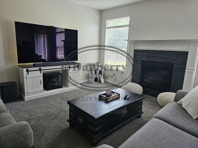 Building Photo - 6625 Wesley Dr