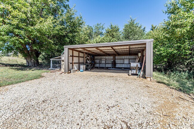 Building Photo - Please View 3D Virtual Walk-Through Before...